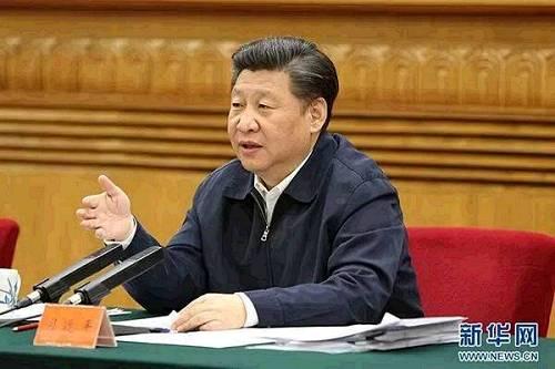 图为：2016年5月17日，，，，，中共中央总书记、国家主席、中央军委主席习近平在北京主持召开哲学社会科学事情座谈会并揭晓主要讲话。。。一、坚持以马克思主义为指导