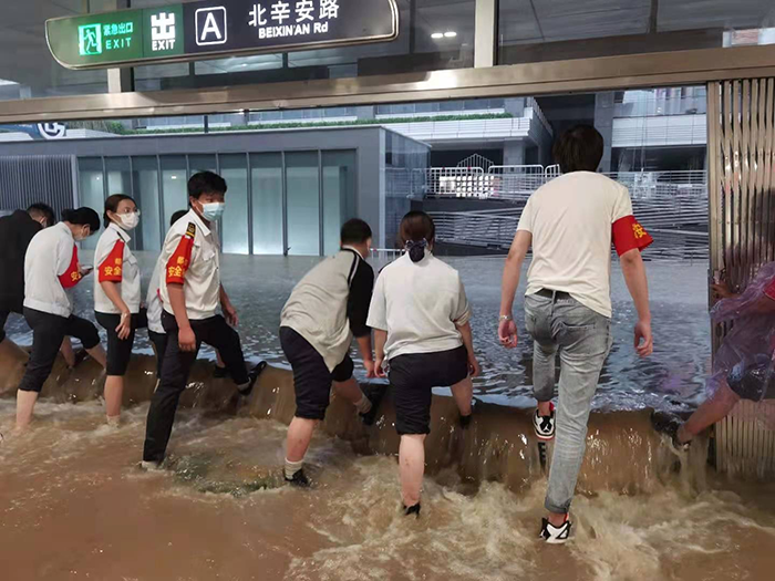 切记初心 坚守贡献——致奋战一线的全体保安员 - 公司新闻 - 亚洲必赢