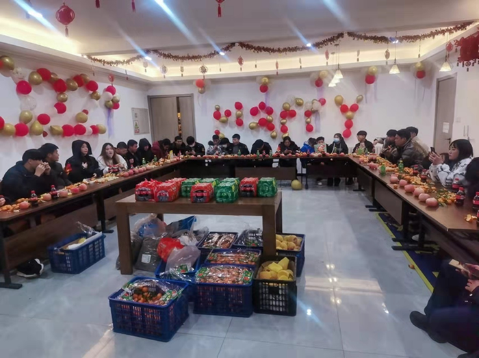 平安春节  谢谢有你——致敬坚守在岗位上的保安员们 - 公司新闻 - 亚洲必赢