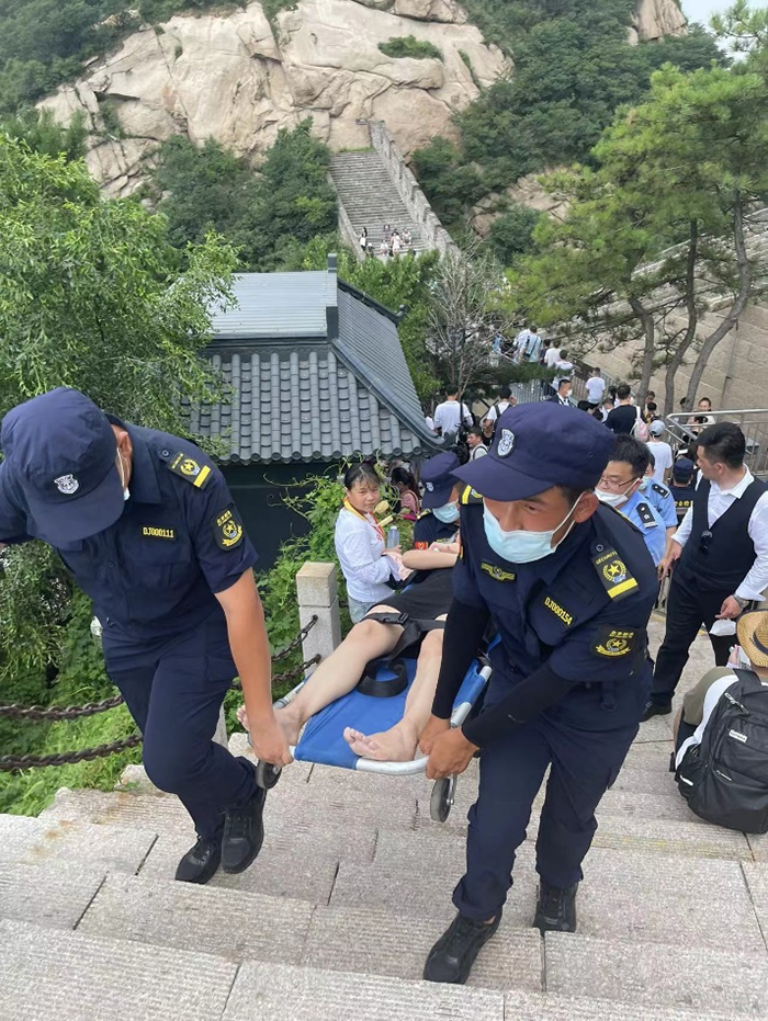 炎炎夏日多温情 政府热线送表扬 - 公司新闻 - 亚洲必赢